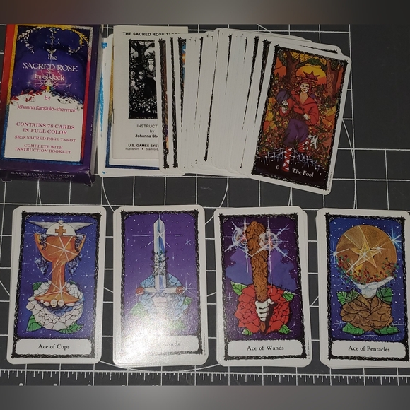 The Sacred Rose Tarot 1990's - Picture 3 of 4